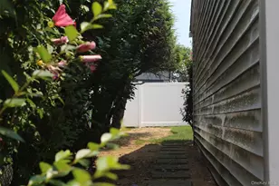 120 N Terrace Pl, Valley Stream, NY 11580 - Photo 14