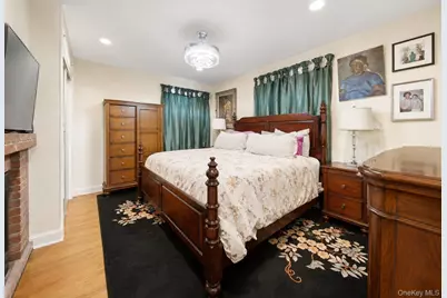 320 Highland Avenue, Mount Vernon, NY 10553 - Photo 8