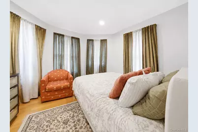 320 Highland Avenue, Mount Vernon, NY 10553 - Photo 12