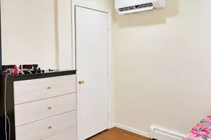 104-02 169th St, Jamaica, NY 11433 - Photo 2