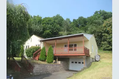 33 Meadow Avenue, Chester, NY 10918 - Photo 2