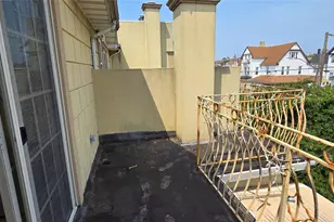 13-65 Pinson St, Far Rockaway, NY 11691 - Photo 18