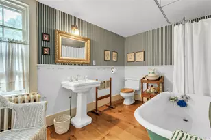26905 Main Rd, Cutchogue, NY 11935 - Photo 16