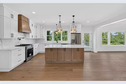 29 Peale Place, Montgomery, NY 12549 - Photo 2