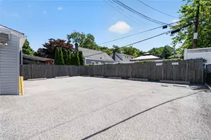 2070 Central Park Ave, Yonkers, NY 10710 - Photo 24