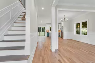 36 Michigan Ave, Massapequa, NY 11758 - Photo 4