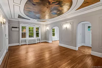 2 Whitson, Forest Hills, NY 11375 - Photo 4