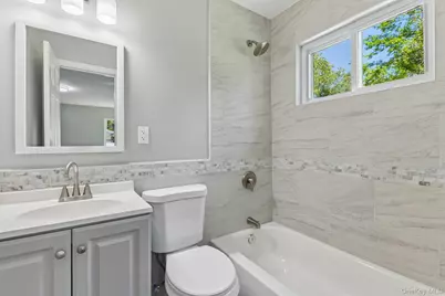 957 Bellmore Avenue, Central Islip, NY 11722 - Photo 20