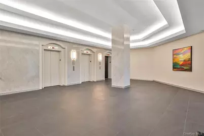 4 Martine Avenue #505, White Plains, NY 10606 - Photo 4