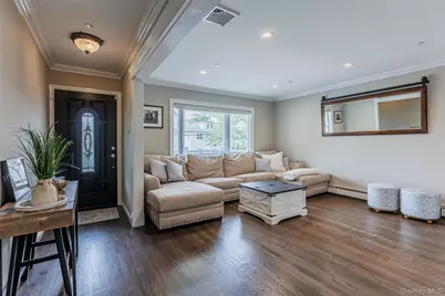 401 Little East Neck Road S, Babylon, NY 11702 - Photo 8