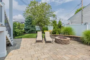 401 Little East Neck Rd S, Babylon, NY 11702 - Photo 32