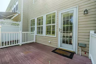 43 Torrey Pine Ln, Bay Shore, NY 11706 - Photo 22
