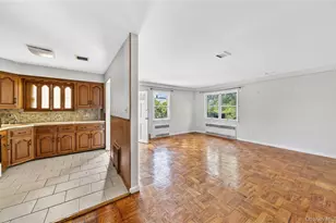 240 Pearl St, Lawrence, NY 11559 - Photo 10