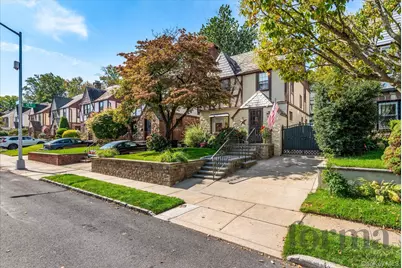 5022 Overbrook Street, Douglaston, NY 11362 - Photo 2