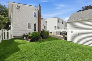 710 Premier Blvd, New Hyde Park, NY 11040 - Photo 28