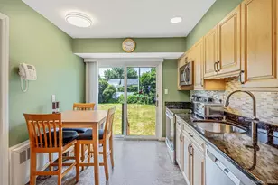 18 Brocton Ln, Kings Park, NY 11754 - Photo 6