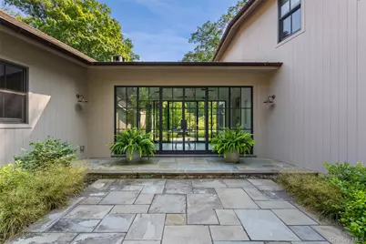 20 Mianus River Road, Bedford, NY 10506 - Photo 2