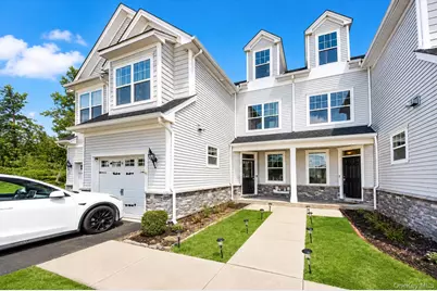 4 Kless Court, Middletown, NY 10940 - Photo 2