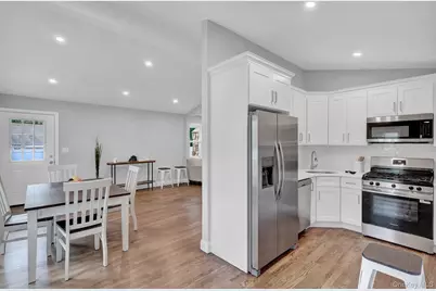 47 Hayrick Lane, Commack, NY 11725 - Photo 6