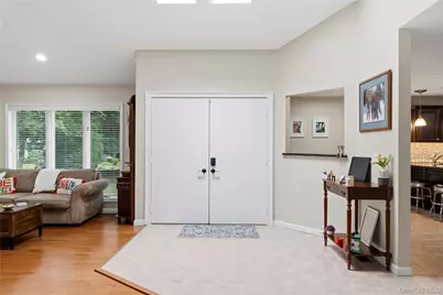 1 Gerriet Court, Northport, NY 11768 - Photo 4