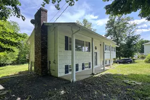 296 Greeves Rd, New Hampton, NY 10958 - Photo 8