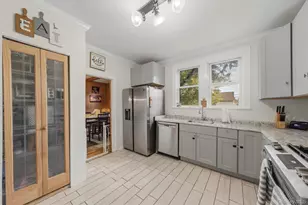 116 Fairview Ave, Poughkeepsie, NY 12601 - Photo 18