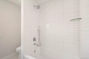 11 Forest Ln, Westbury, NY 11590 - Photo 28