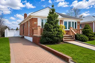157-08 22nd Ave, Whitestone, NY 11357 - Photo 2
