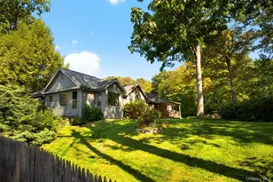 5 Shore Trail, South Salem, NY 10590 - Photo 2