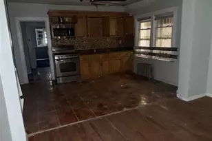 3019 Mickle Ave, Bronx, NY 10469 - Photo 10