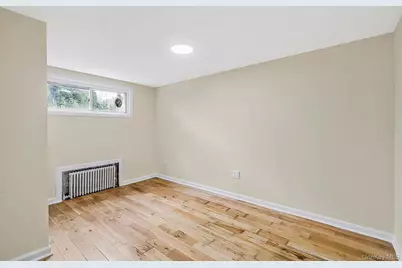 263 Valcour Avenue, Uniondale, NY 11553 - Photo 26