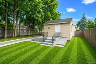 263 Valcour Ave, Uniondale, NY 11553 - Photo 8