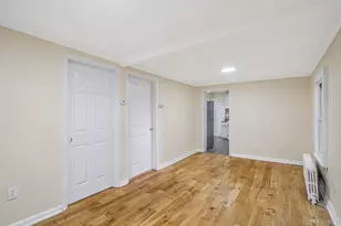 263 Valcour Ave, Uniondale, NY 11553 - Photo 20