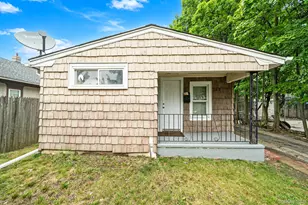 263 Valcour Ave, Uniondale, NY 11553 - Photo 12