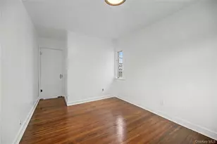 25 Longmeadow Rd, Yonkers, NY 10704 - Photo 30
