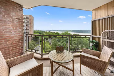 5900 Arlington Avenue #10R, Bronx, NY 10471 - Photo 2