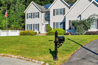 10 Prendergast Court, Garnerville, NY 10923 - Photo 8