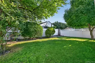 15 1st Ave, Bayville, NY 11709 - Photo 24