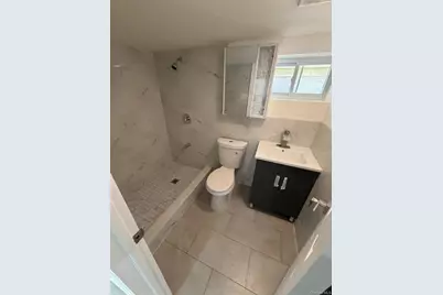 104-31 113th, Richmond Hill, NY 11419 - Photo 12