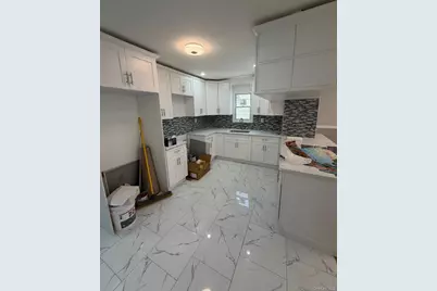 104-31 113th, Richmond Hill, NY 11419 - Photo 8