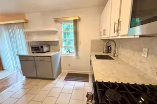 23 Klint Ct, Nanuet, NY 10954 - Photo 8