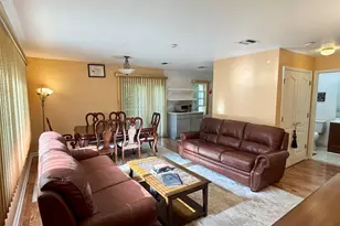 23 Klint Ct, Nanuet, NY 10954 - Photo 2