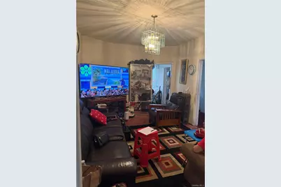 10749 160th Street, Jamaica, NY 11433 - Photo 8