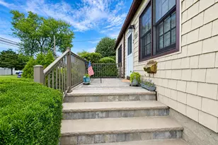 823 5th St, West Babylon, NY 11704 - Photo 2
