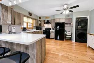 823 5th St, West Babylon, NY 11704 - Photo 8