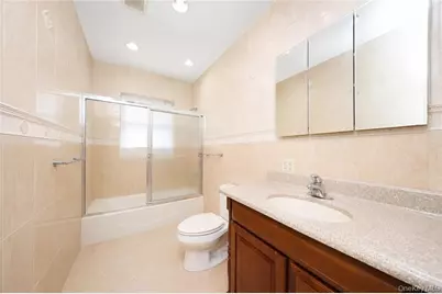 2118 E 26th Street, Brooklyn, NY 11229 - Photo 24