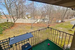 18 Cedar Ct, Selden, NY 11784 - Photo 8