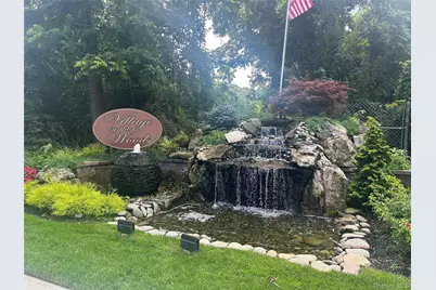 18 Cedar Court #18, Selden, NY 11784 - Photo 2