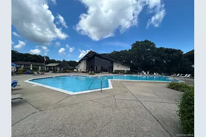 18 Cedar Court #18, Selden, NY 11784 - Photo 10