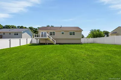 17 Princeton Drive, Walden, NY 12586 - Photo 2